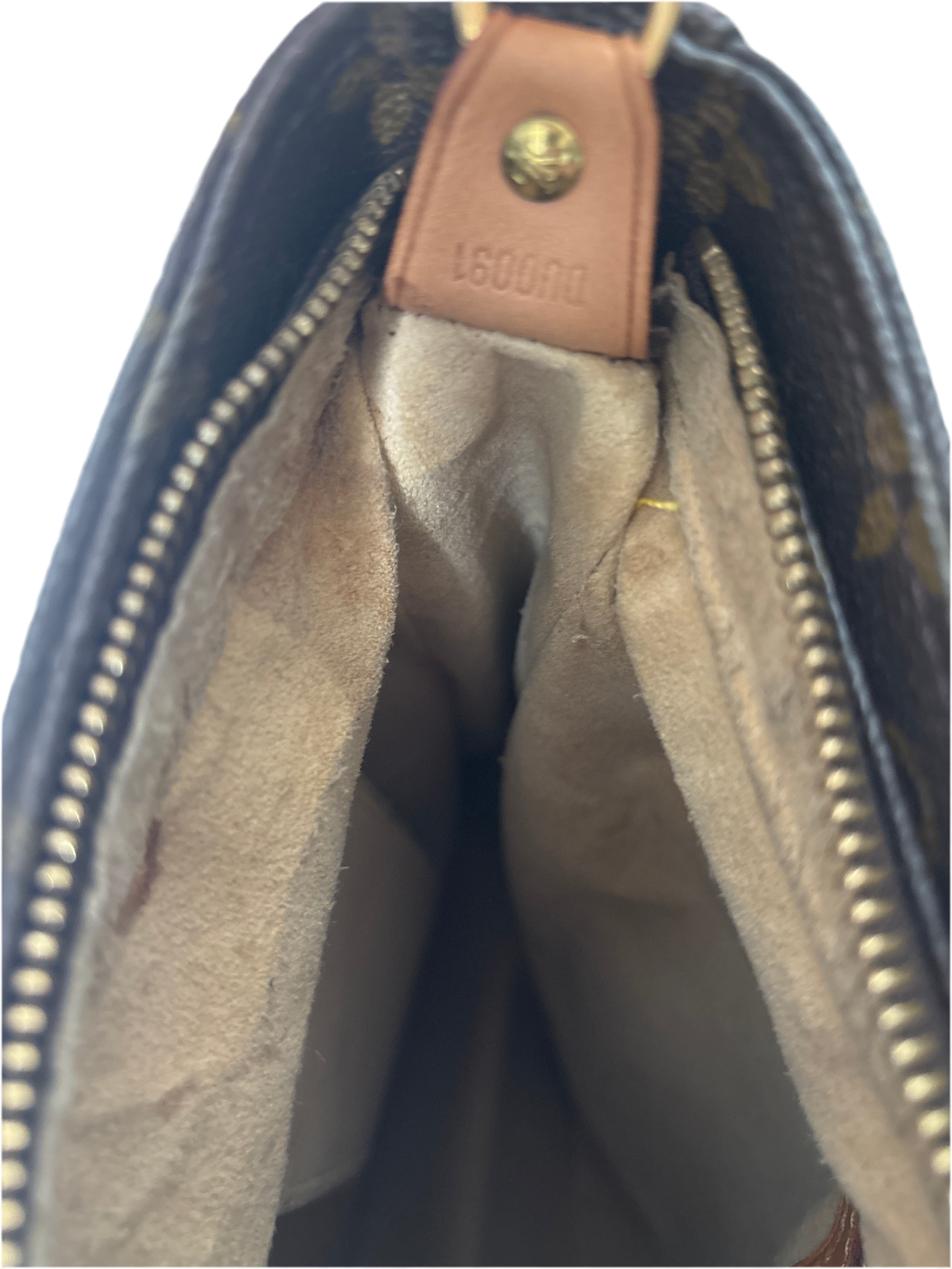 Louis Vuitton - Looping GM